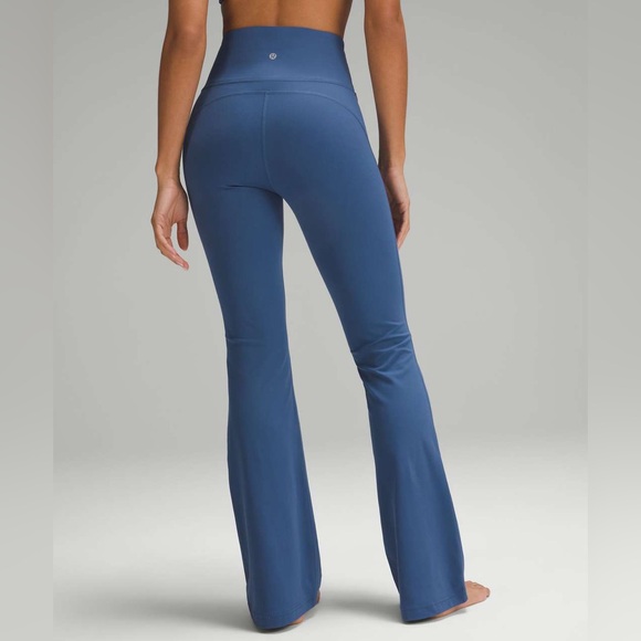 lululemon athletica Pants - Lululemon Blue Groove Super-High-Rise Flared Pant Nulu sz 4